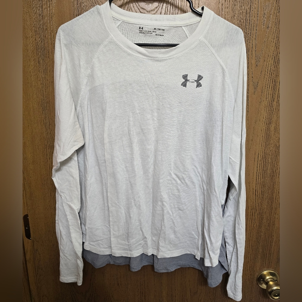 Womens Under Armour Shirt XL